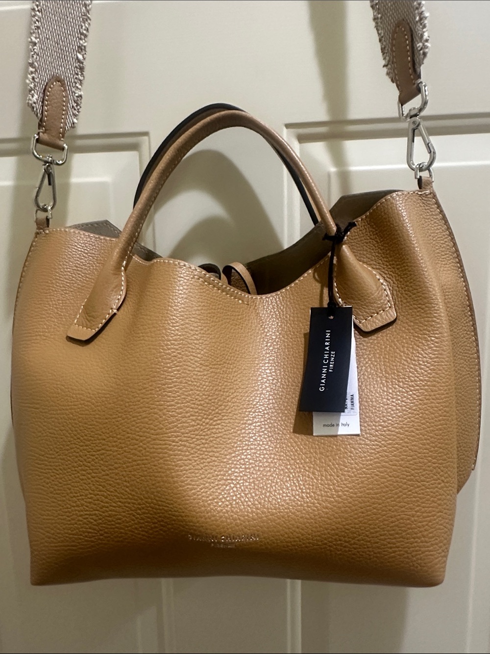 Gianni Chiarini camel Leather Bag